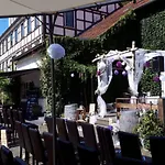 Hotel Alter Behring-gutshof