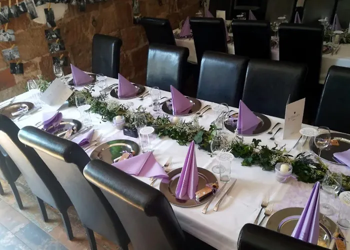 Alter Behring-gutshof 3*